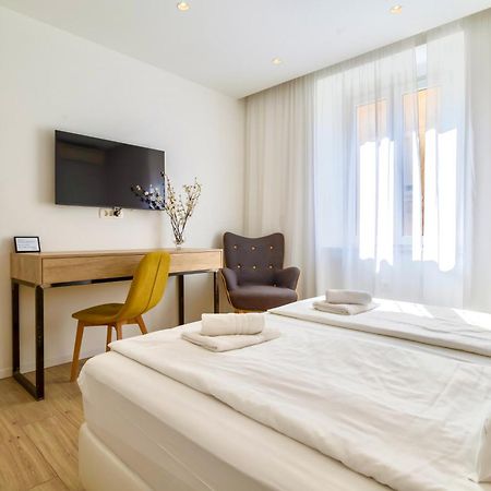 Apartments & Rooms Graso Сплит Екстериор снимка