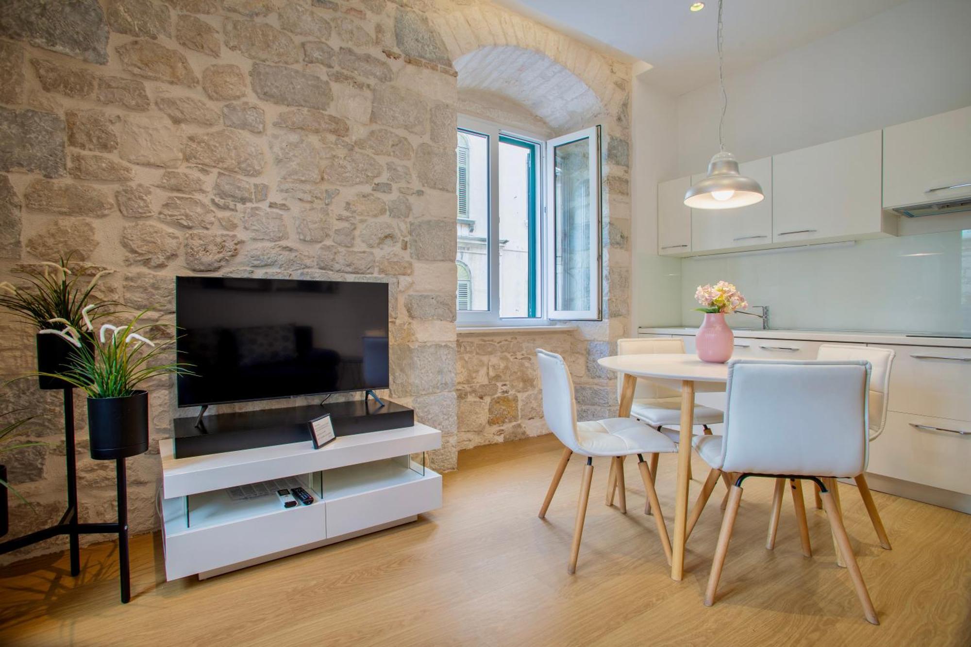 Apartments & Rooms Graso Сплит Стая снимка