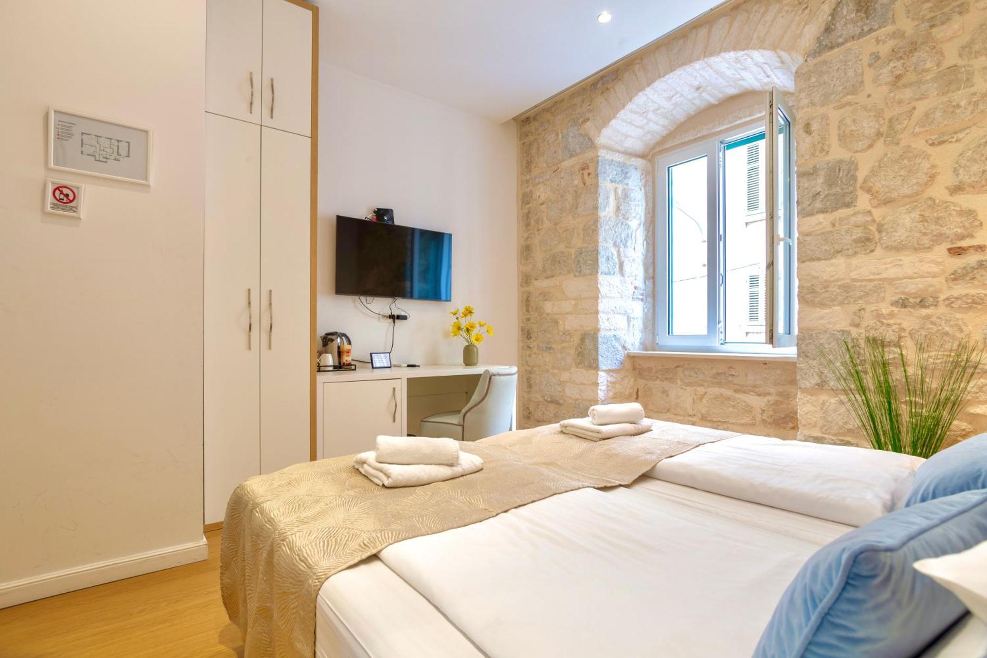 Apartments & Rooms Graso Сплит Стая снимка